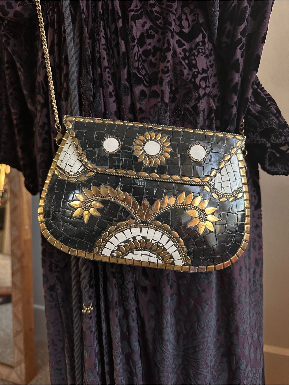 Mosaic Amoli Embellished Crossbody/Clutch purse